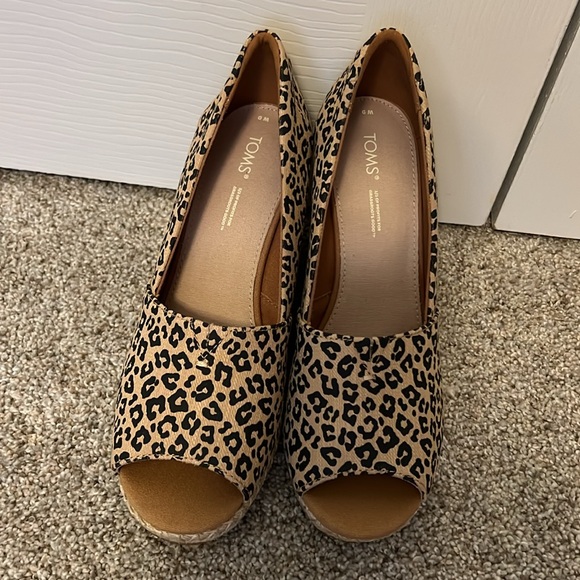 Toms Women’s Sz 9 - Picture 2 of 4